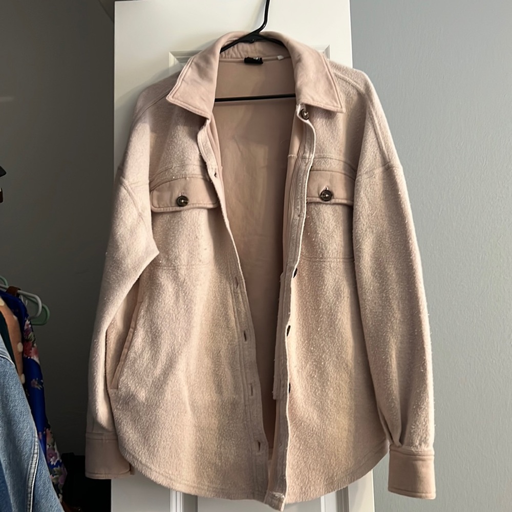 Pacsun tan shaket